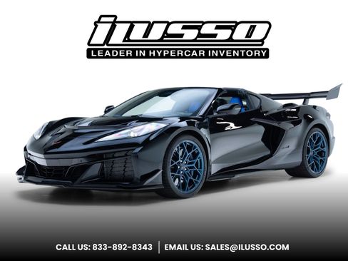 Used 2026 Chevrolet Corvette ZR1 w/ ZR1 Carbon Fiber Aero Package RWD image 1