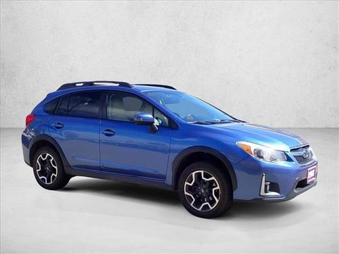 Used 2016 Subaru Crosstrek 2.0i Limited AWD/4WD image 6