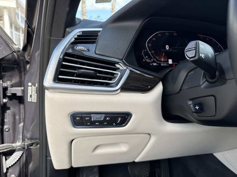 Used 2019 BMW X5 xDrive40i w/ Convenience Package image 32