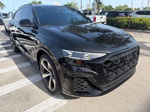 Used 2024 Audi SQ8 Premium Plus AWD/4WD image 3