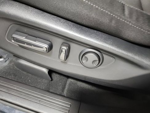 Certified 2025 Honda CR-V EX image 23