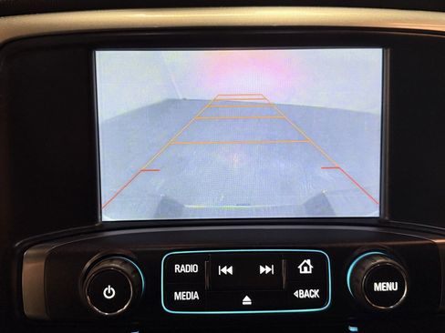 Used 2015 Chevrolet Silverado 1500 LT image 25