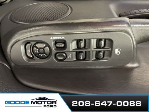 Used 2005 Dodge Ram 3500 Truck SLT image 16