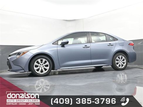 Used 2023 Toyota Corolla LE image 14