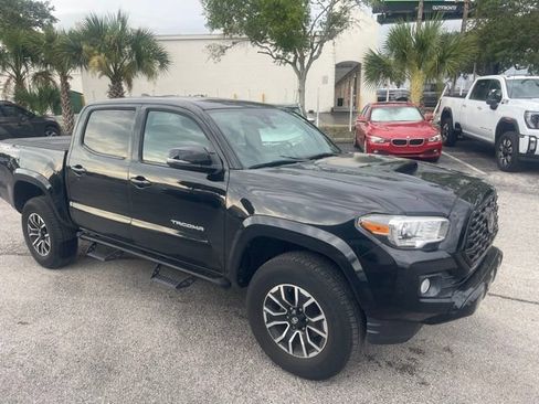 Used 2021 Toyota Tacoma TRD Sport RWD image 3