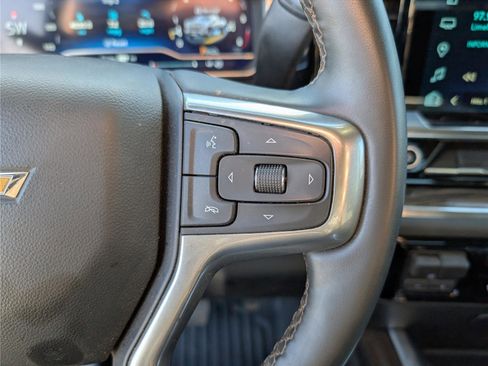 Used 2025 Chevrolet Silverado 3500 LT w/ Convenience Package image 26