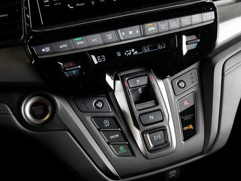 Used 2025 Honda Odyssey EX-L image 18