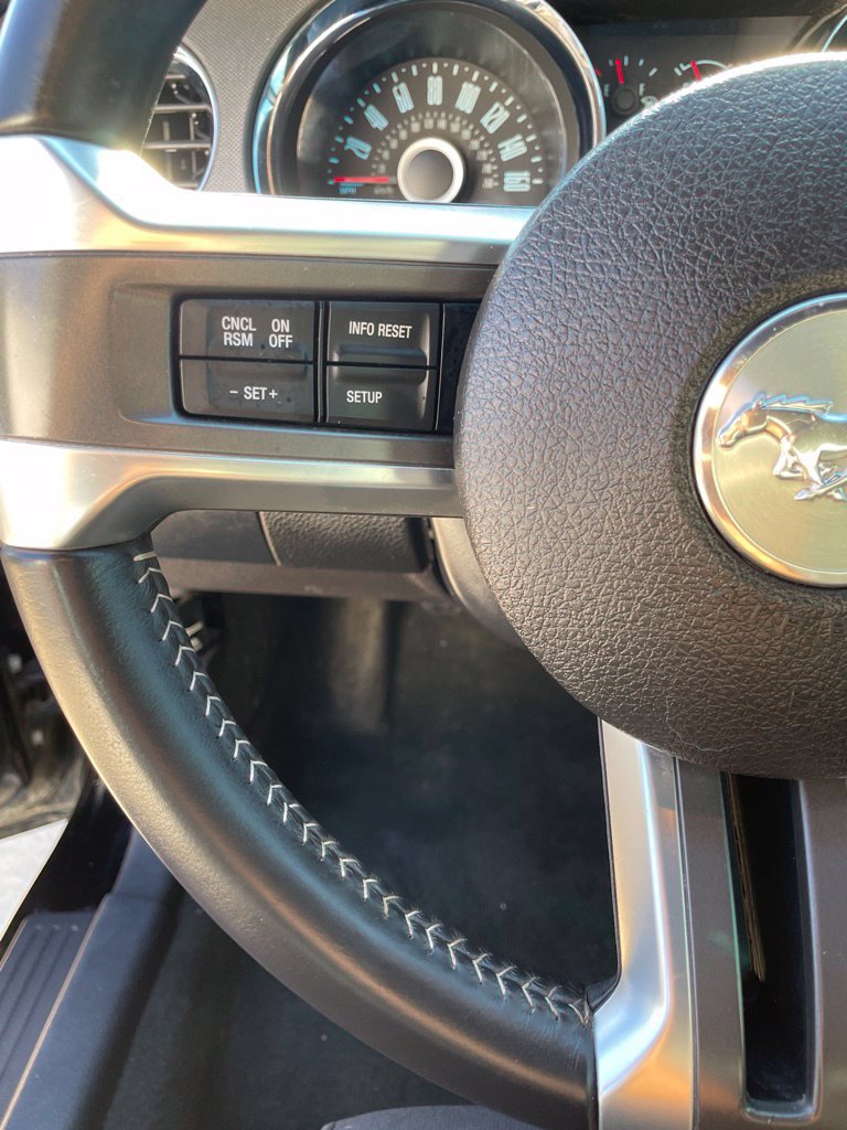 Used 2014 Ford Mustang Coupe RWD image 14