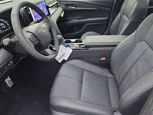 New 2026 Toyota Camry Hybrid image 21