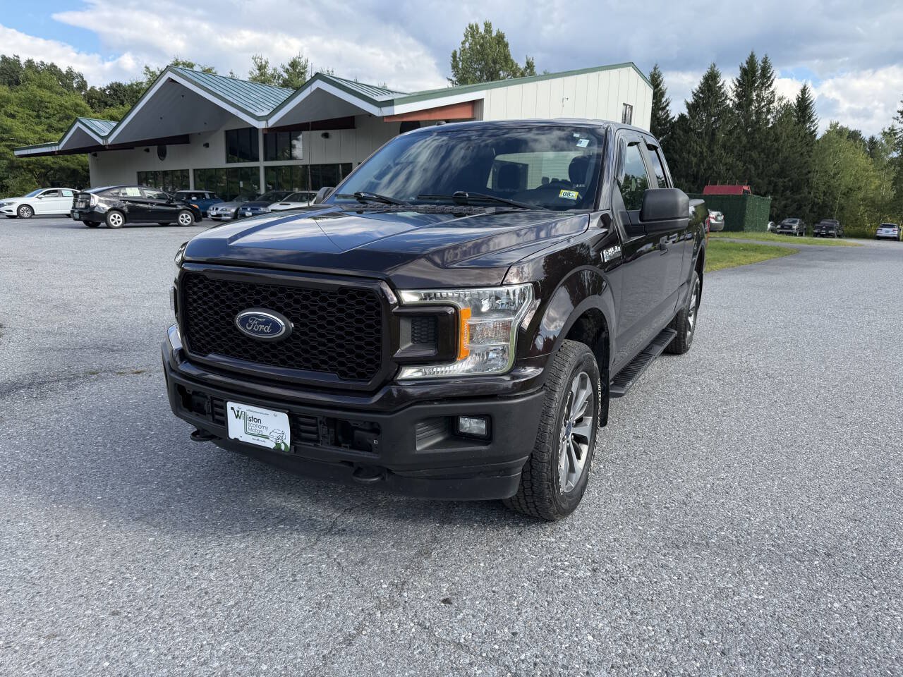 Used 2019 Ford F150 XL w/ Equipment Group 101A Mid AWD/4WD image 1
