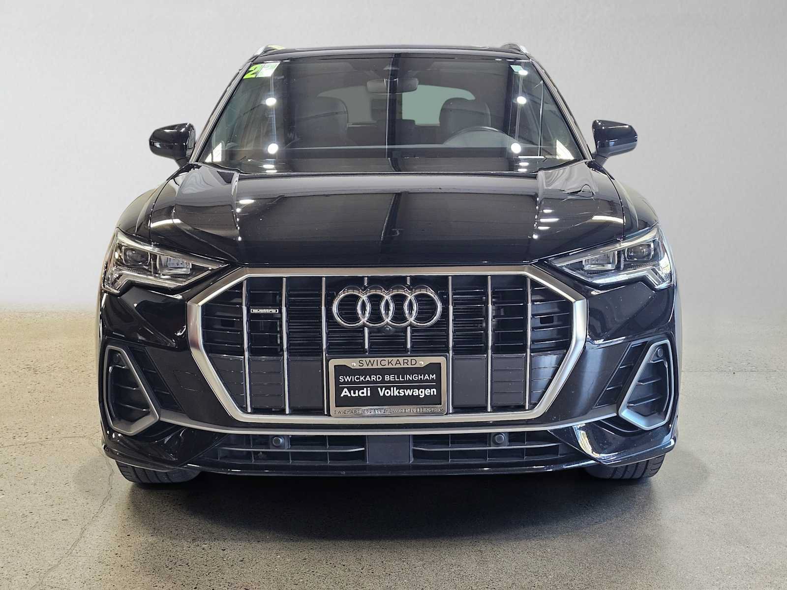 Used 2023 Audi Q3 2.0T Premium Plus w/ Premium Plus Package AWD/4WD image 8