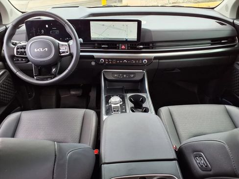 Used 2026 Kia Carnival SX Prestige FWD image 11