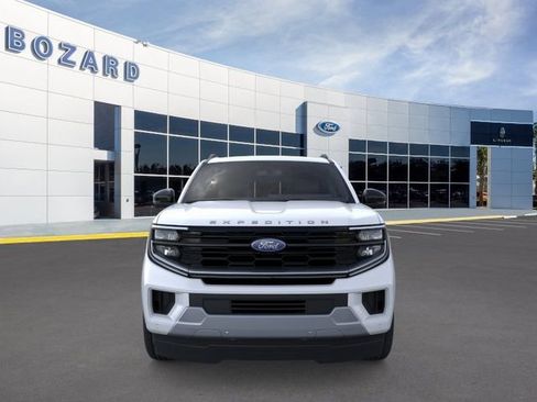 New 2025 Ford Expedition Max Platinum w/ Platinum Ultimate Package AWD/4WD image 8