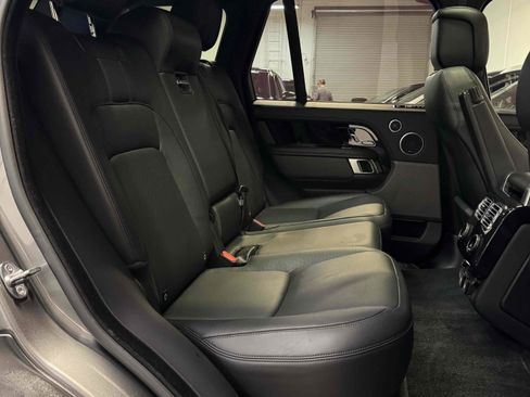 Used 2019 Land Rover Range Rover HSE image 39