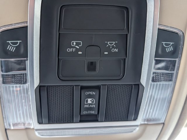 Used 2021 RAM 1500 Laramie AWD/4WD image 32
