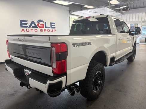 New 2026 Ford F350 Platinum w/ Tremor Off-Road Package AWD/4WD image 4