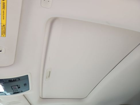 Used 2020 Lexus RX 350L FWD w/ Premium Package image 23