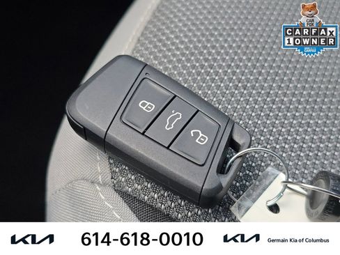 Used 2023 Volkswagen Taos S FWD image 33