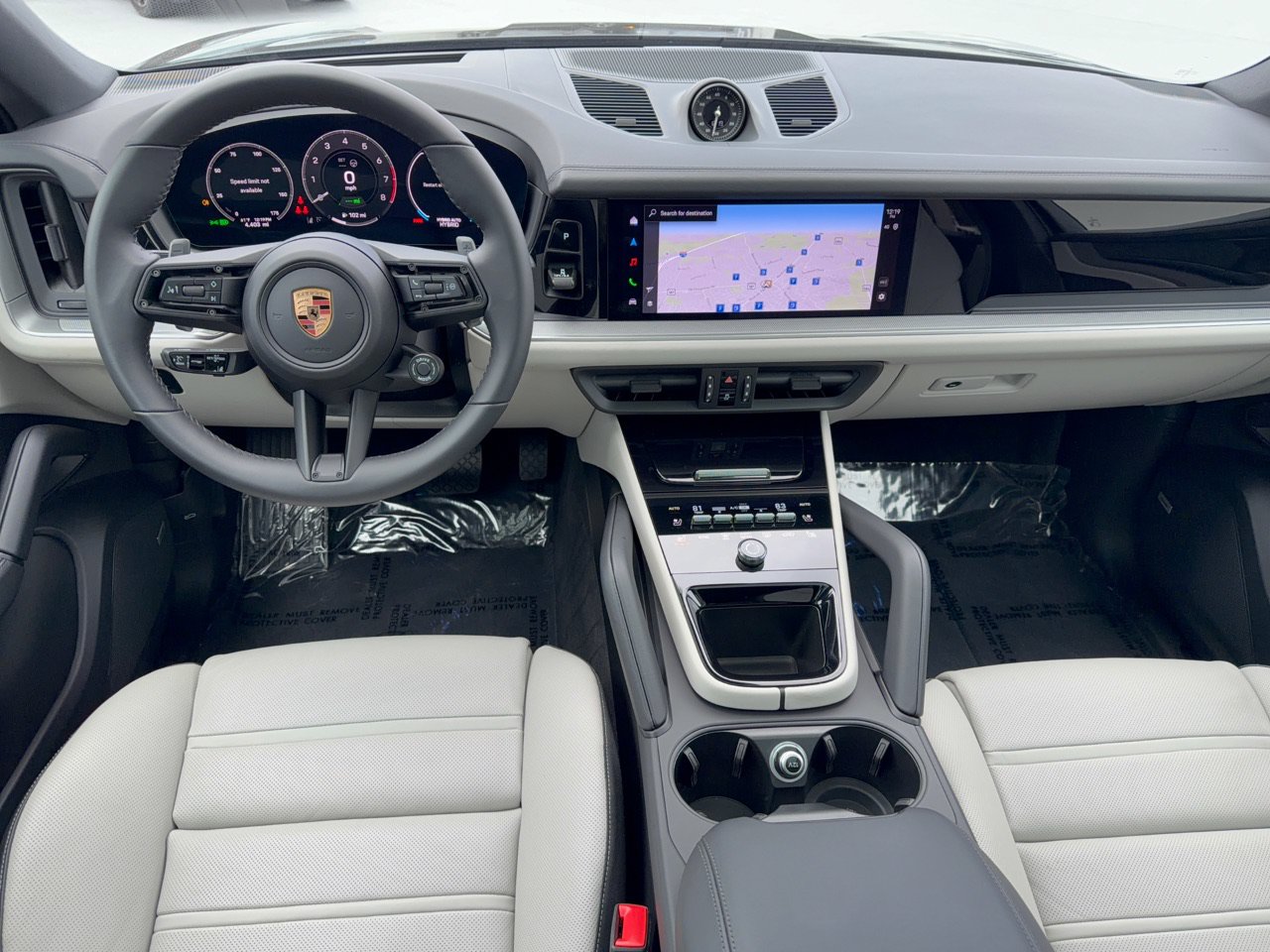 Certified 2026 Porsche Cayenne E-Hybrid Coupe AWD/4WD image 17
