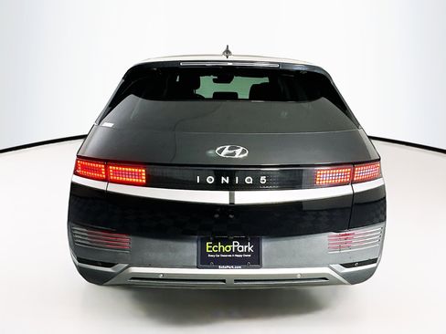 Used 2024 Hyundai Ioniq 5 SEL image 7