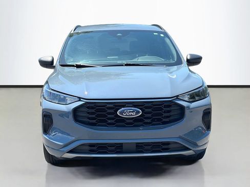 Used 2024 Ford Escape ST-Line w/ Tech Pack #1 FWD image 3