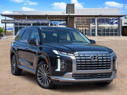 Used 2023 Hyundai Palisade Calligraphy AWD/4WD image 1