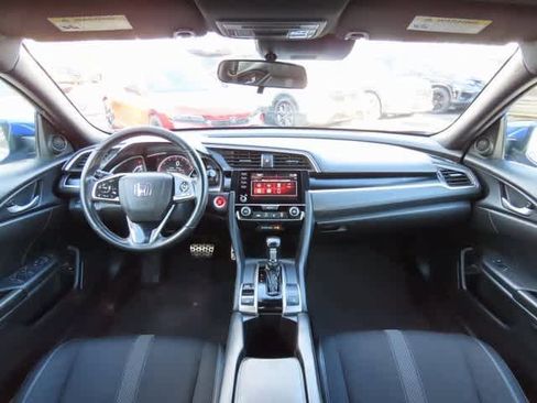 Used 2019 Honda Civic Sport image 18