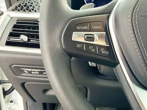 New 2026 BMW X5 sDrive40i image 38