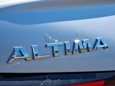 Used 2020 Nissan Altima 2.5 S FWD image 30