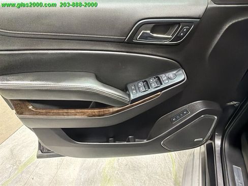 Used 2015 Chevrolet Suburban LT AWD/4WD image 25