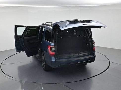 Certified 2019 Ford Expedition Limited w/ Equipment Group 303A AWD/4WD image 51