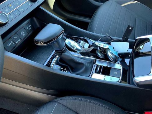 New 2026 Hyundai Santa Cruz SE image 8