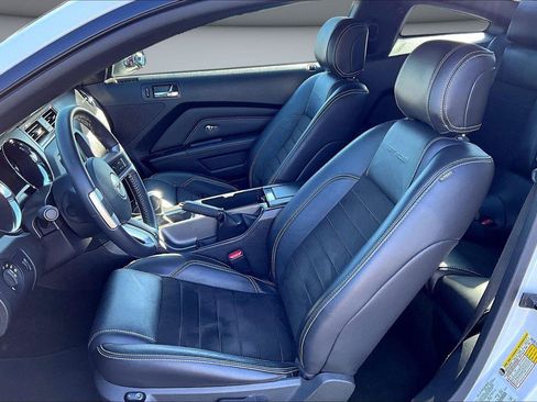 Used 2014 Ford Mustang GT Premium w/ Electronics Package RWD image 17