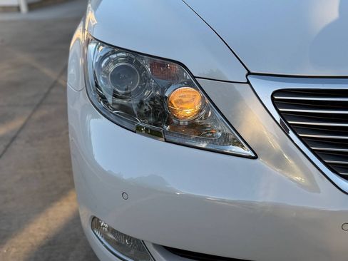 Used 2007 Lexus LS 460 L RWD image 35