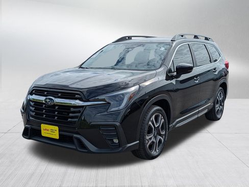 Used 2024 Subaru Ascent Limited AWD/4WD image 3
