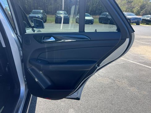 Used 2016 Mercedes-Benz GLE 350 image 28