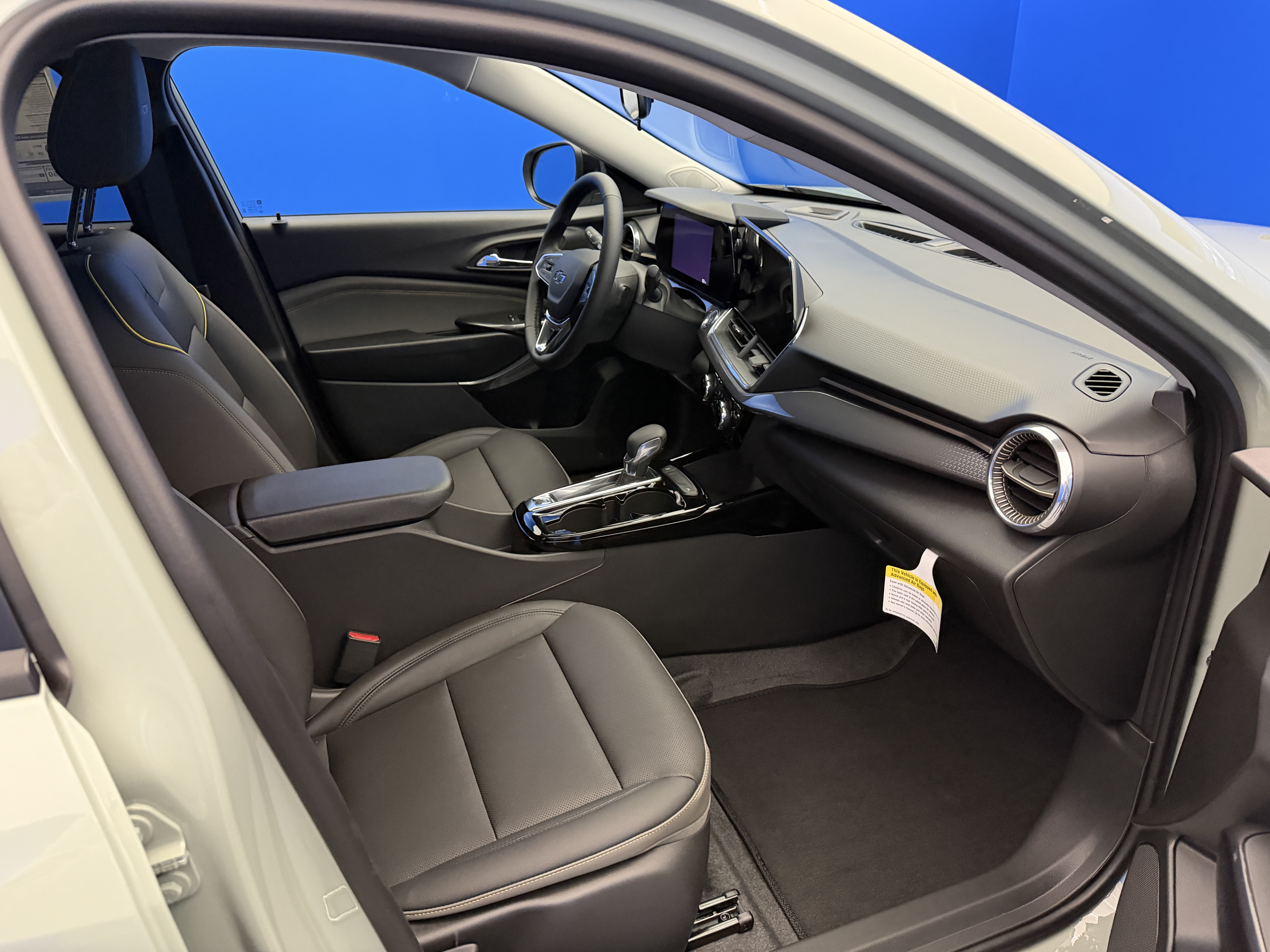 New 2026 Chevrolet Trax ACTIV w/ Driver Confidence Package FWD image 23