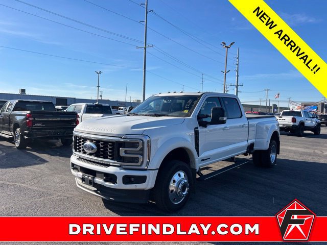 Used 2026 Ford F450 Platinum w/ FX4 Off-Road Package AWD/4WD image 1