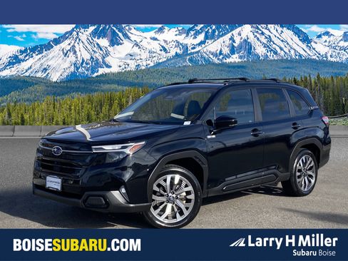 Used 2025 Subaru Forester Touring image 1