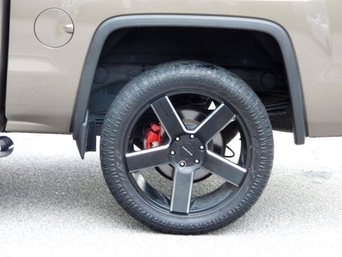 Used 2015 GMC Sierra 1500 SLE w/ SLE Value Package RWD image 12