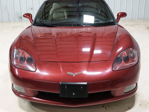 Used 2008 Chevrolet Corvette Convertible w/ Preferred Equipment Group RWD image 31