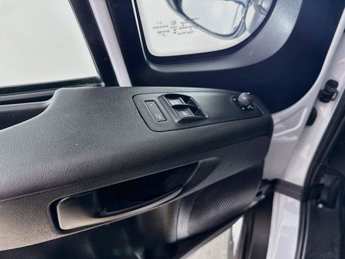 Used 2023 RAM ProMaster 2500 FWD image 20