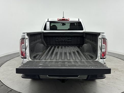 Used 2015 GMC Canyon SLT image 30