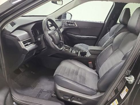 Used 2024 Mitsubishi Outlander SE FWD image 17