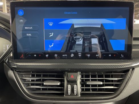 Used 2024 Ford Escape ST-Line w/ Tech Pack #1 image 24