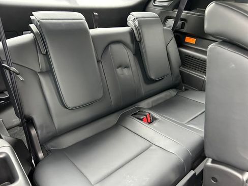 Used 2025 Mitsubishi Outlander SE AWD/4WD image 38