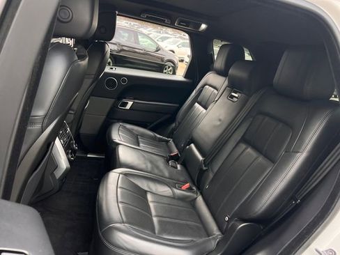 Used 2020 Land Rover Range Rover Sport HSE Dynamic image 21