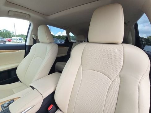 Used 2021 Lexus RX 350L FWD w/ Premium Package image 22