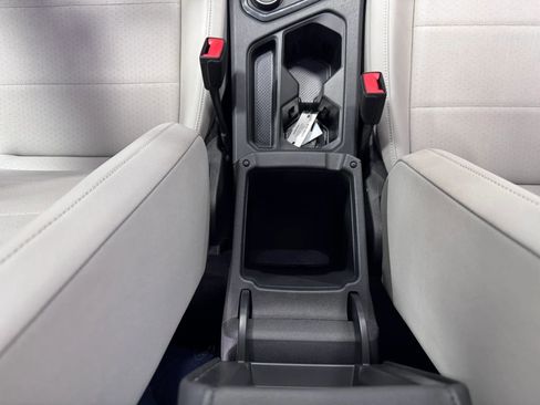 Used 2019 Volkswagen Tiguan SE w/ Panoramic Sunroof Package image 39