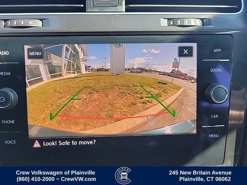 Used 2018 Volkswagen Golf Alltrack SE image 8